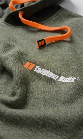 TB BLUZA Z KAPTUREM I ZAMKIEM XXL