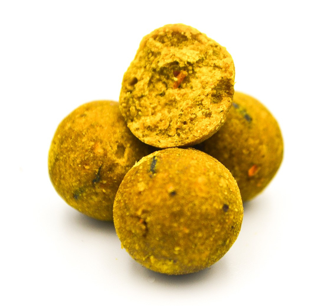 Massive Baits Kulki Fatal Attract 18mm 1kg Rob Gold Massive Baits Kulki Fatal Attract 18mm 1kg Rob Gold