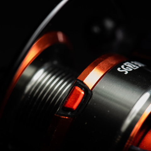 Savage Gear Kołowrotek SG2 4000H 5+1BB Savage Gear Kołowrotek SG2 4000H 5+1BB
