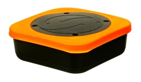 GURU BAIT BOX 3,3 PINT 1,875L GURU BAIT BOX 3,3 PINT 1,875L