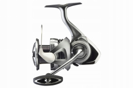 Kołowrotek Daiwa 23 Exceler LT 3000-CXH + Gratis